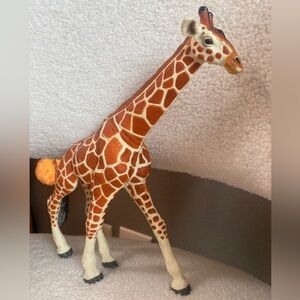Giraffe plastic toy - Zoo